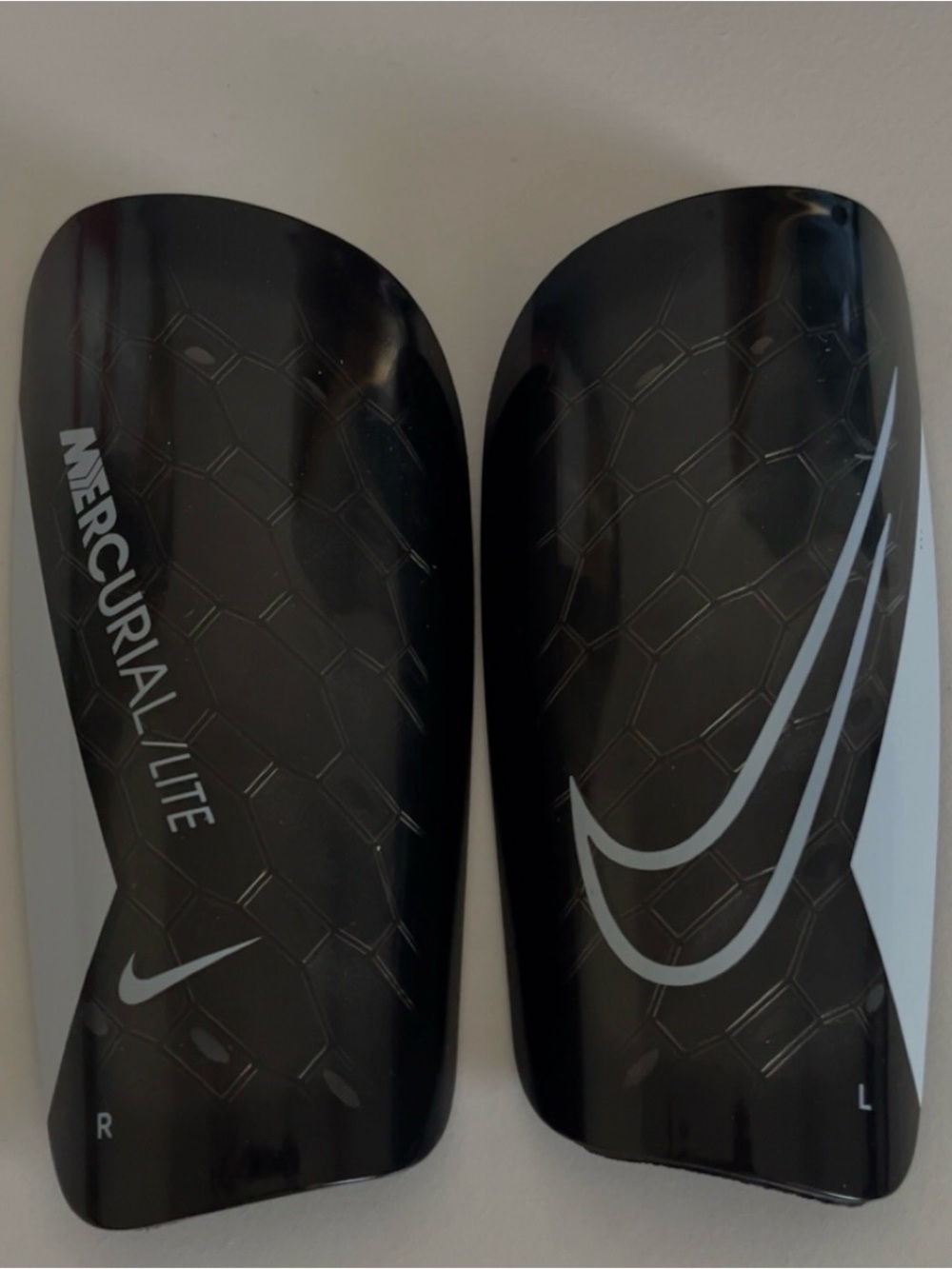 Nike Mercurial Lite Shin Guards
